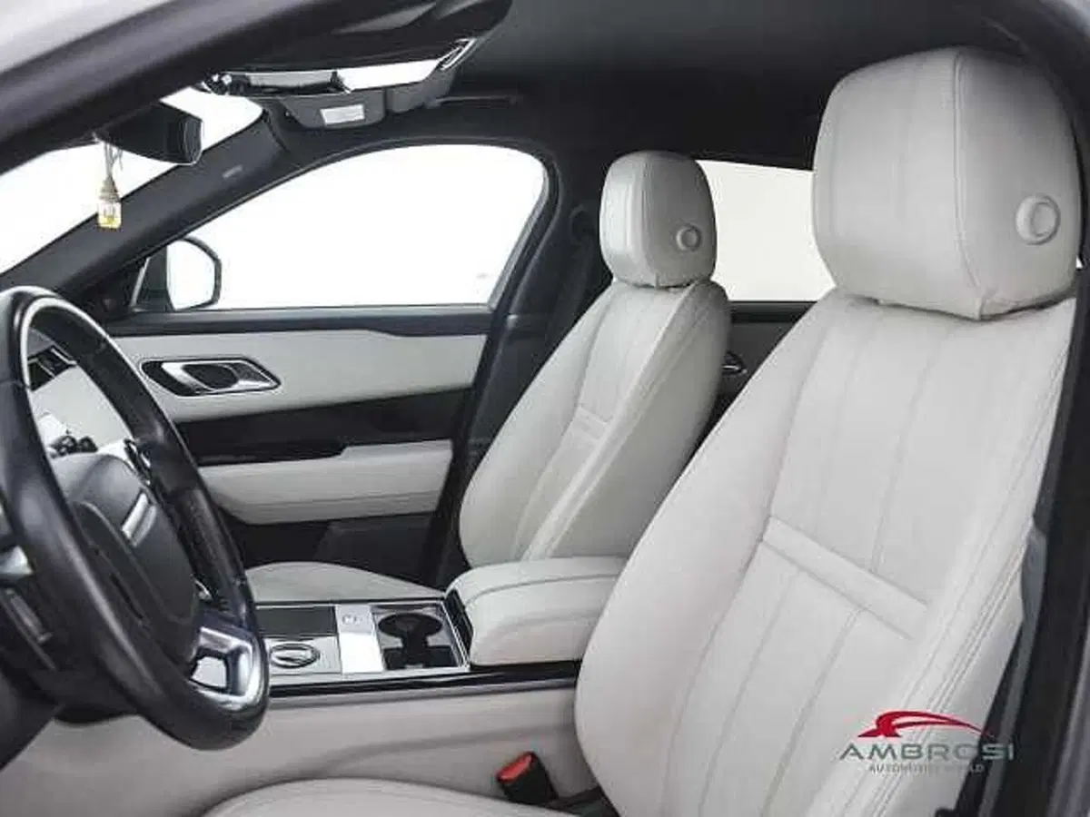 Land Rover Range Rover Velar usata a Viterbo (9)