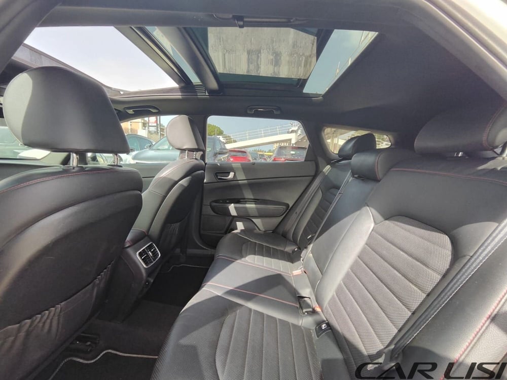 Kia Optima Sport Wagon usata a Foggia (14)