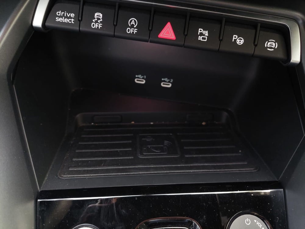 Audi A3 Sportback usata a Bari (19)