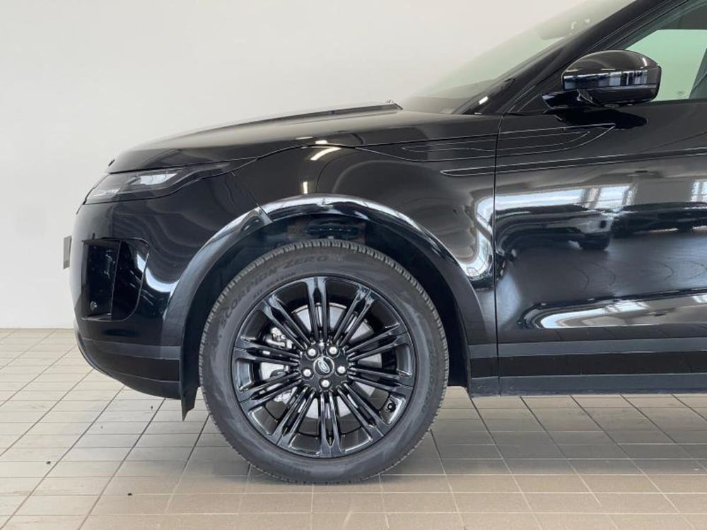 Land Rover Range Rover Evoque usata a Venezia (4)