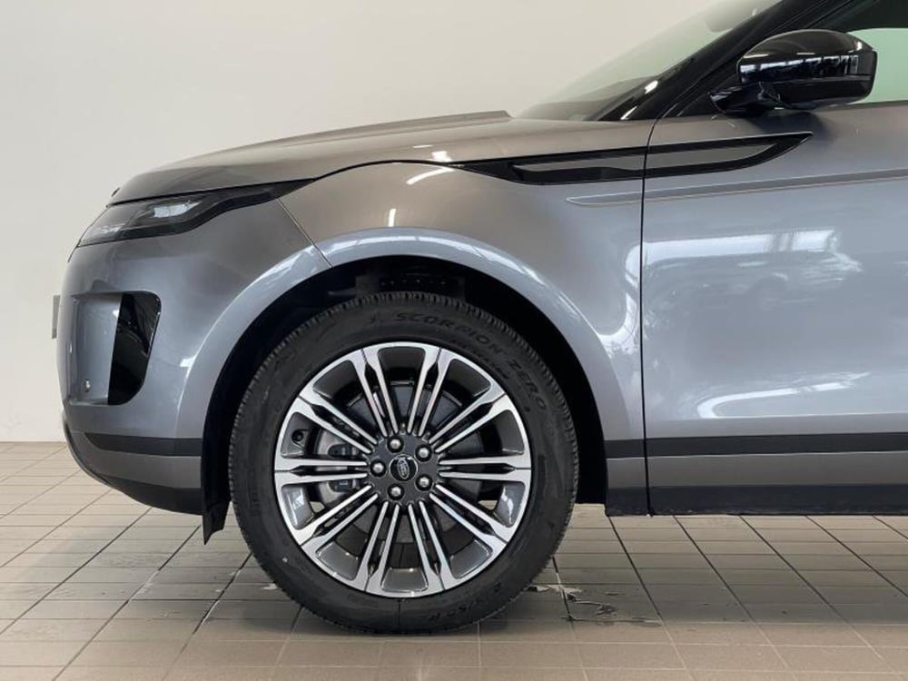 Land Rover Range Rover Evoque usata a Venezia (10)