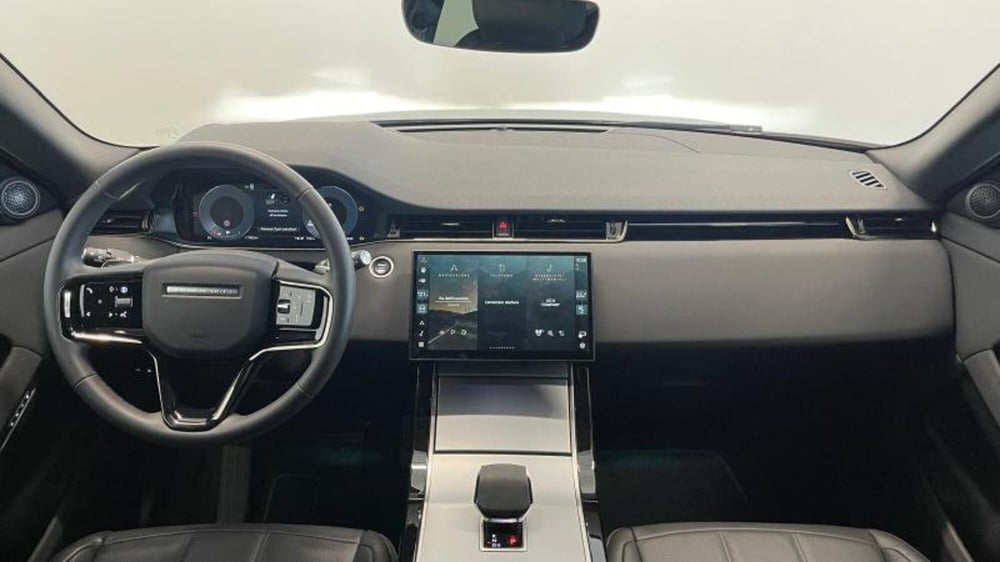 Land Rover Range Rover Evoque usata a Venezia (4)