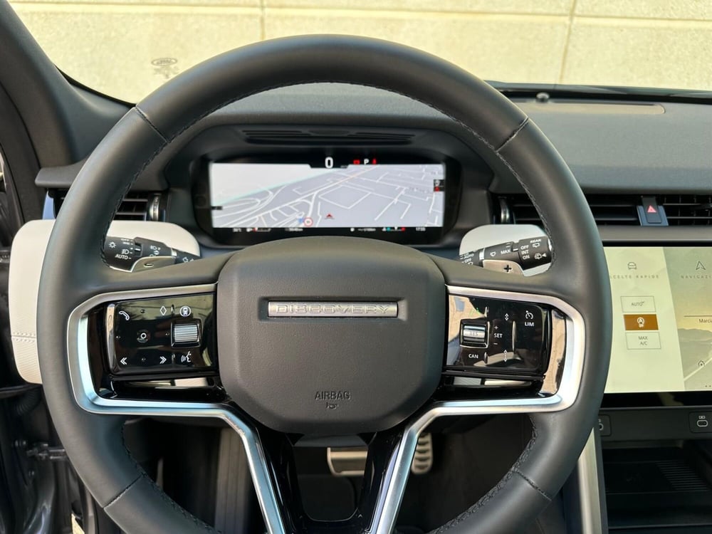 Land Rover Discovery Sport usata a Caserta (12)