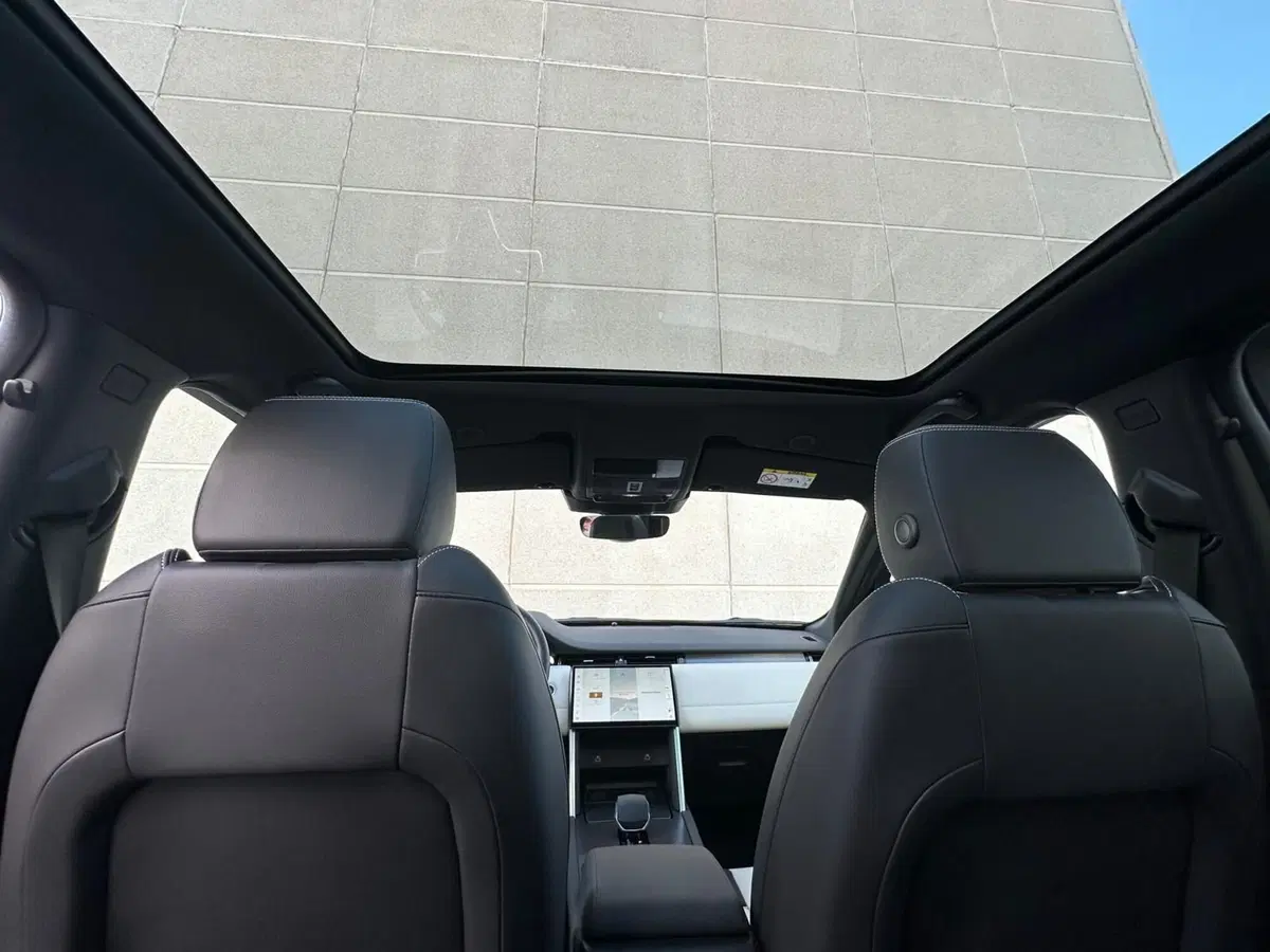 Land Rover Discovery Sport usata a Caserta (17)