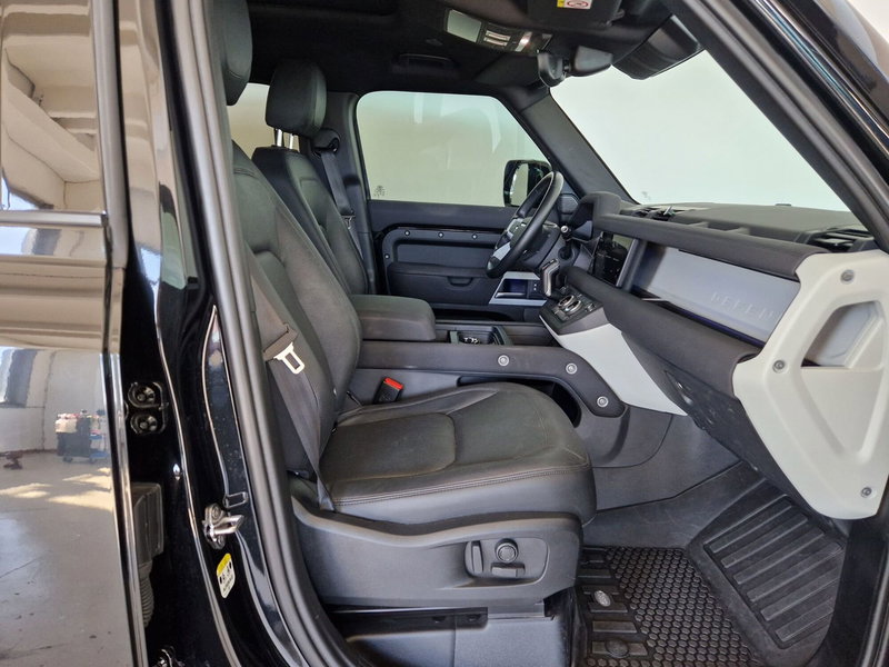 Land Rover Defender usata a Modena (3)