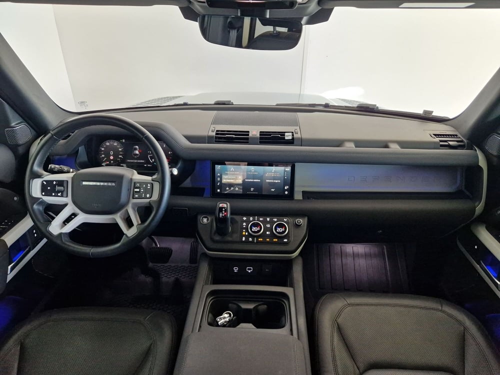 Land Rover Defender usata a Modena (4)