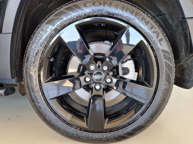 Land Rover Defender usata a Modena (9)