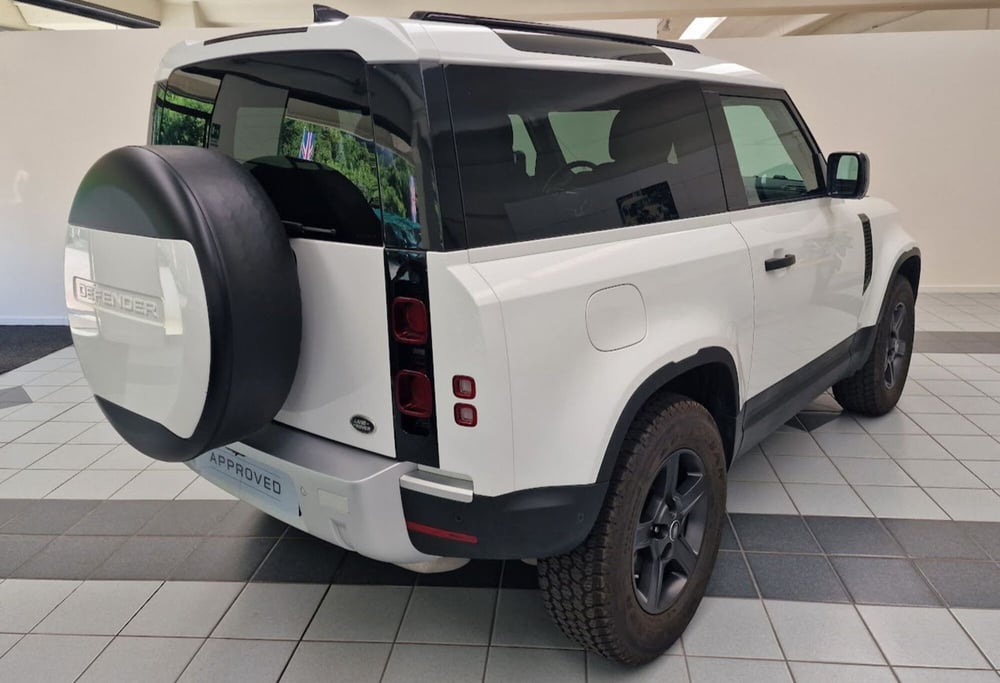 Land Rover Defender usata a Novara (2)