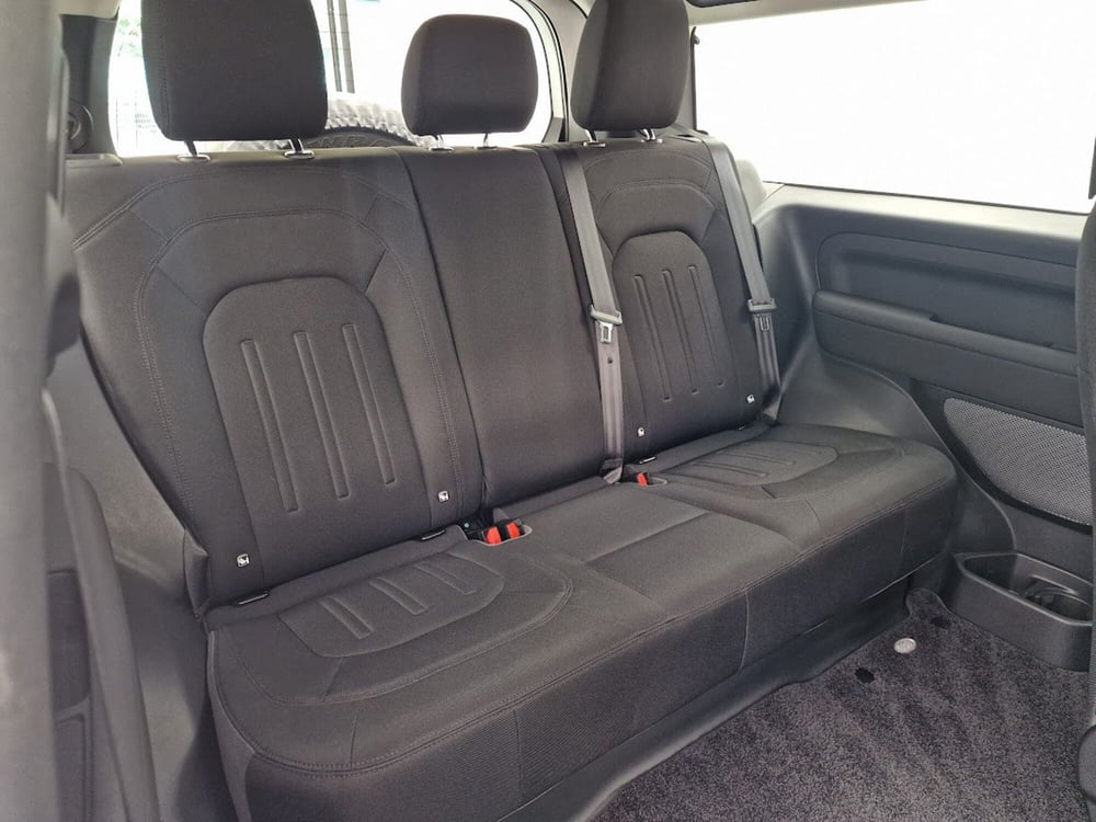 Land Rover Defender usata a Novara (5)