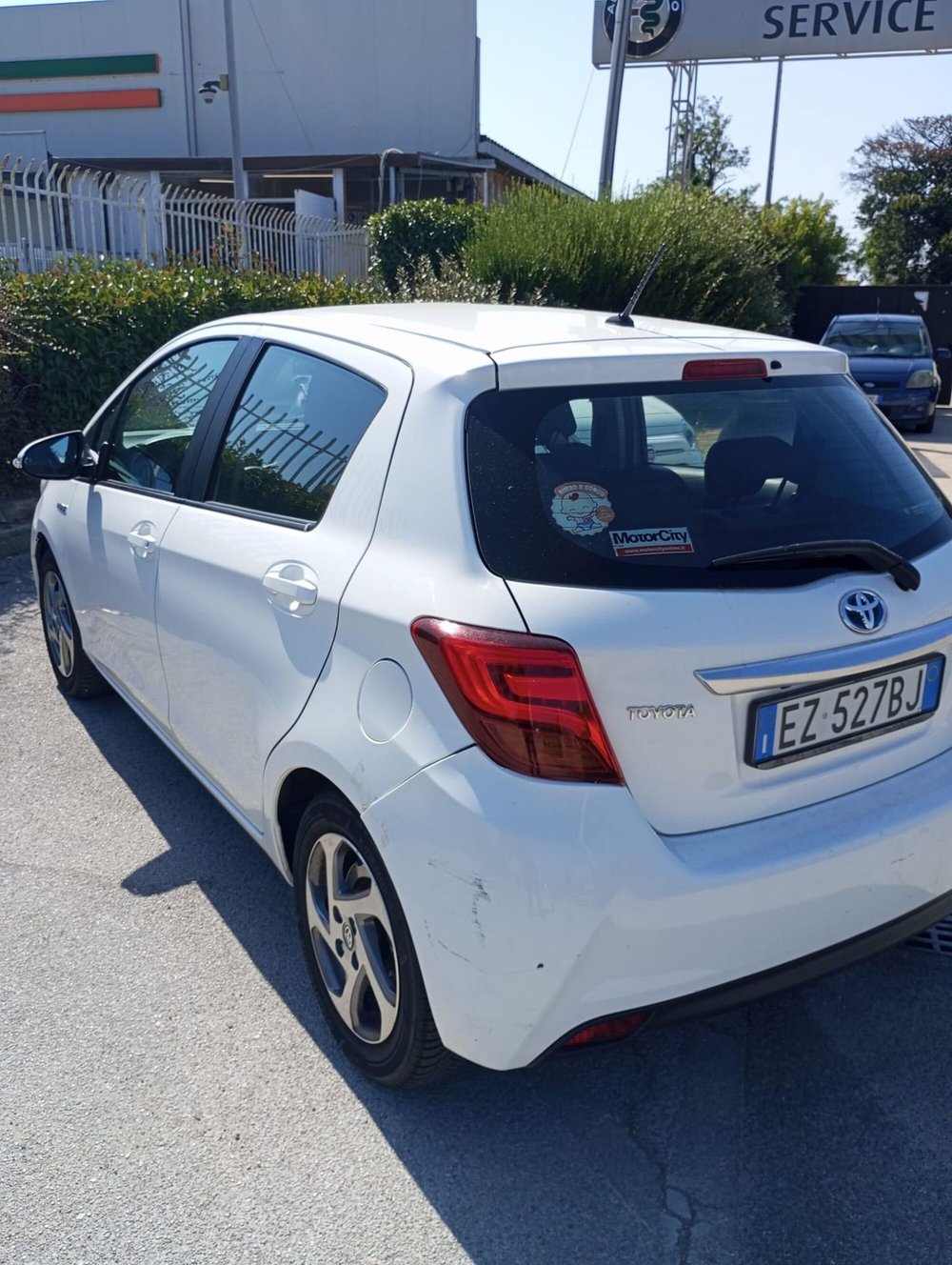 Toyota Yaris usata a Latina (5)