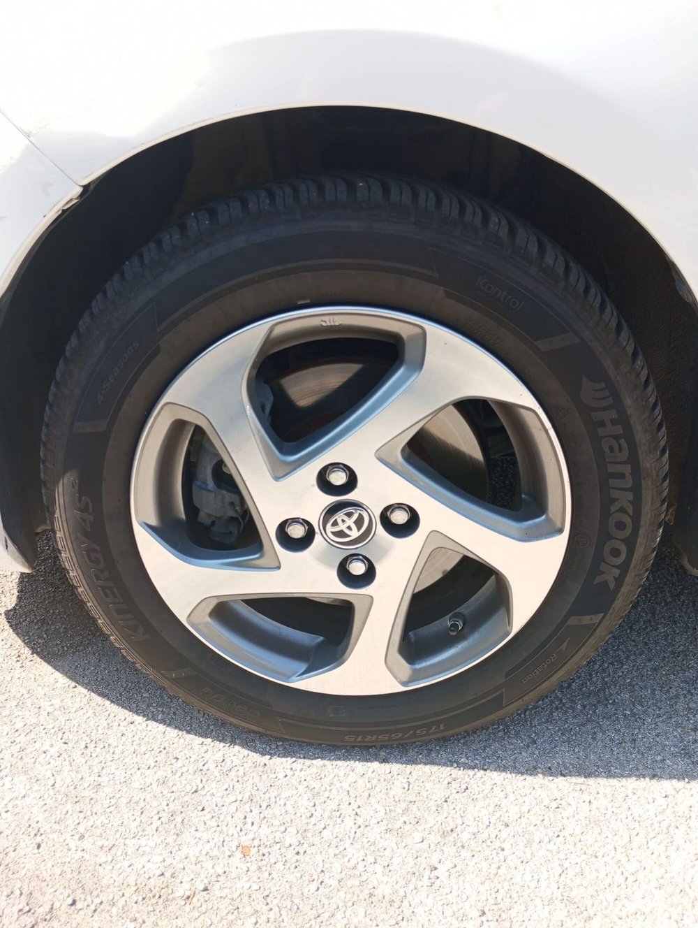 Toyota Yaris usata a Latina (6)