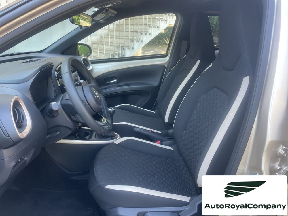 Toyota Aygo X usata a Roma (10)