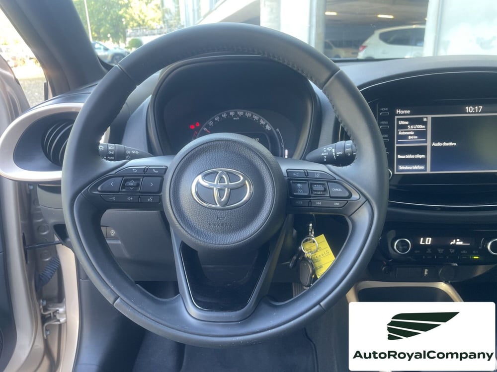 Toyota Aygo X usata a Roma (13)