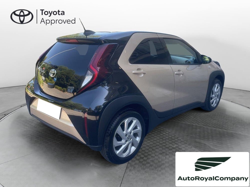 Toyota Aygo X usata a Roma (6)