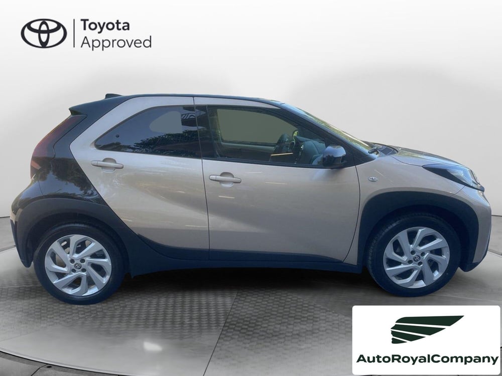 Toyota Aygo X usata a Roma (7)