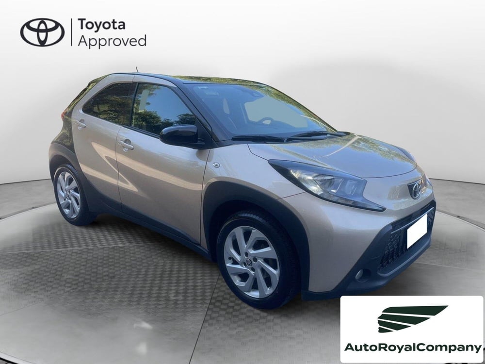 Toyota Aygo X usata a Roma (8)