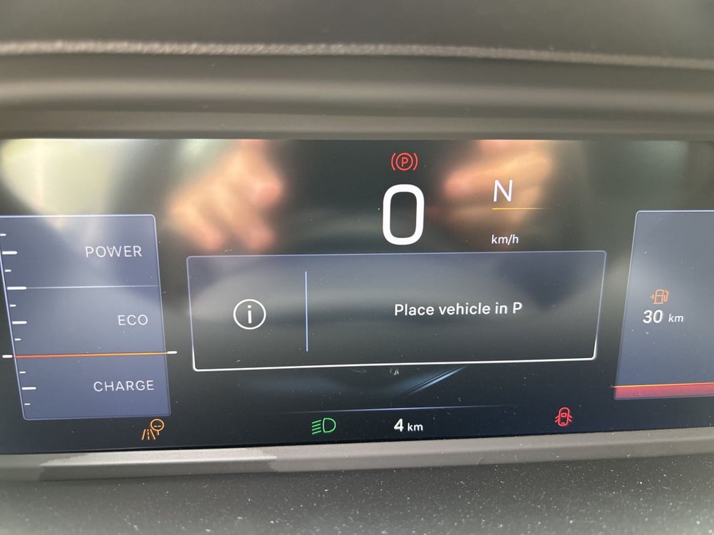 Jeep Avenger nuova a Roma (15)