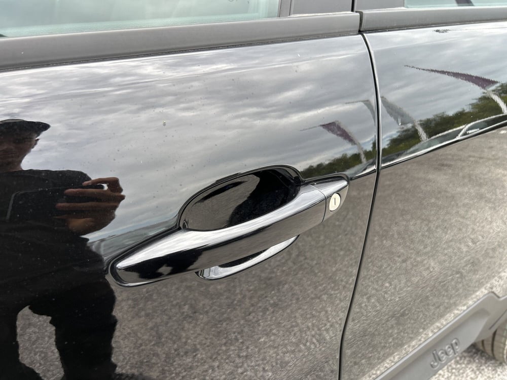 Jeep Avenger nuova a Roma (9)