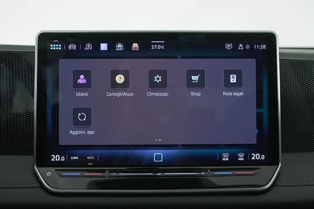 Volkswagen Tiguan usata a Como (17)