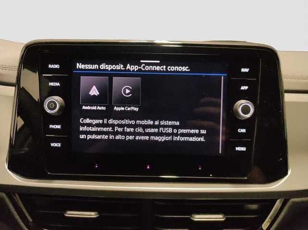 Volkswagen T-Roc nuova a Como (10)