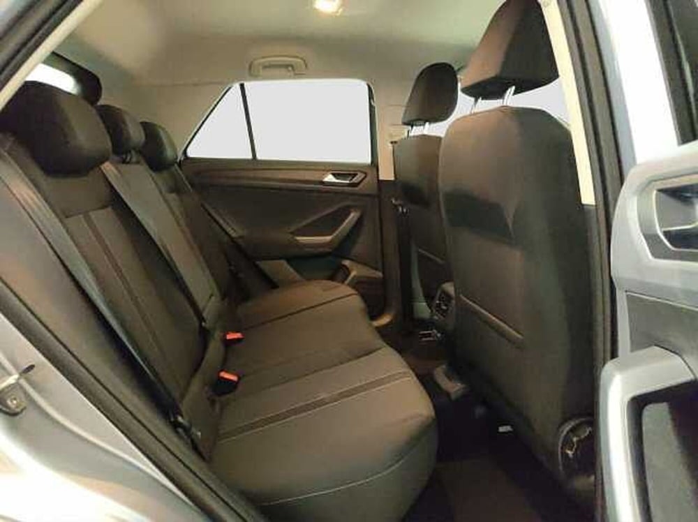 Volkswagen T-Roc nuova a Como (13)