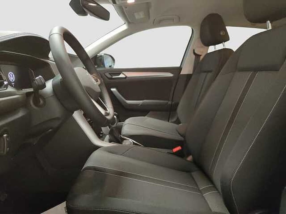 Volkswagen T-Roc nuova a Como (5)