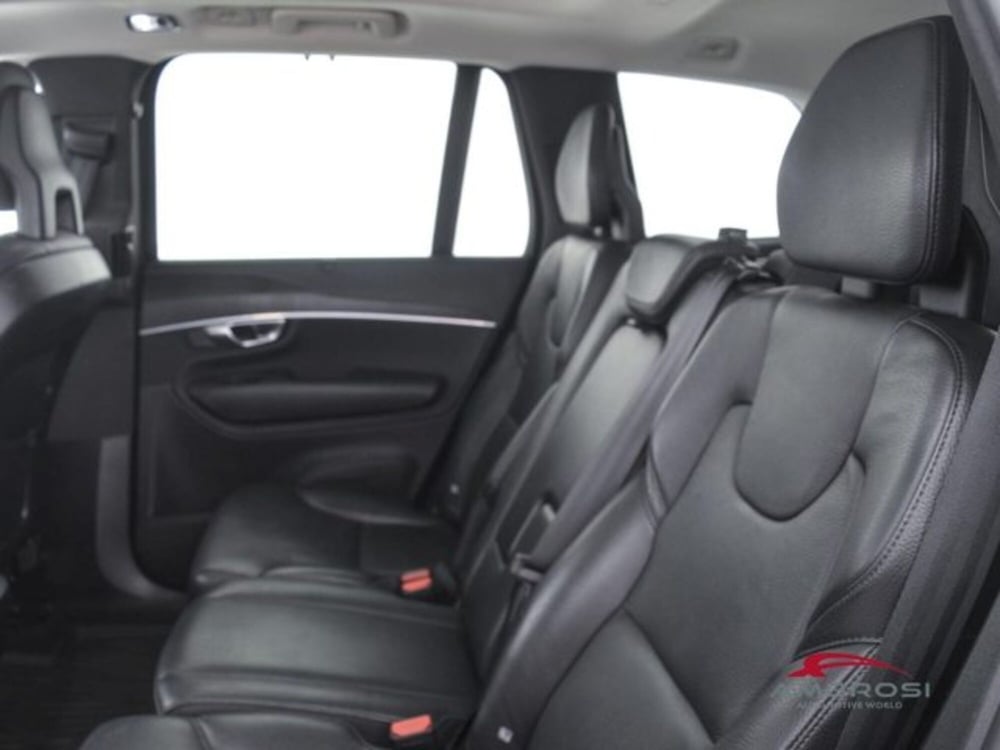 Volvo XC90 usata a Perugia (10)