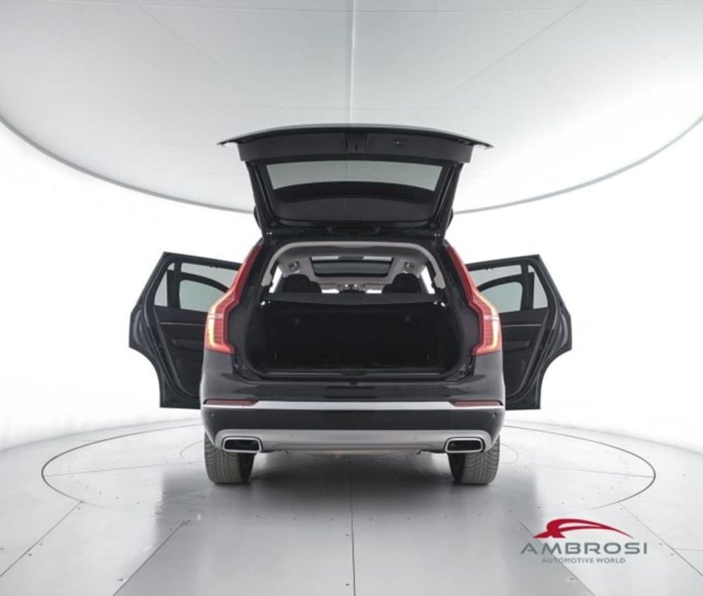 Volvo XC90 usata a Perugia (7)