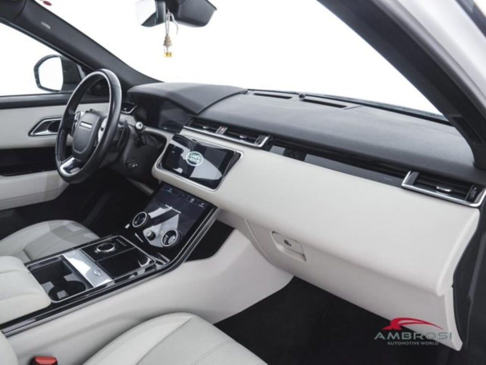 Land Rover Range Rover Velar usata a Perugia (12)