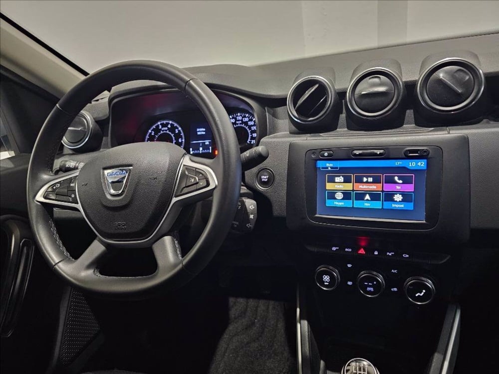 Dacia Duster nuova a Palermo (11)