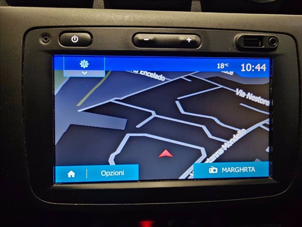 Dacia Duster nuova a Palermo (18)