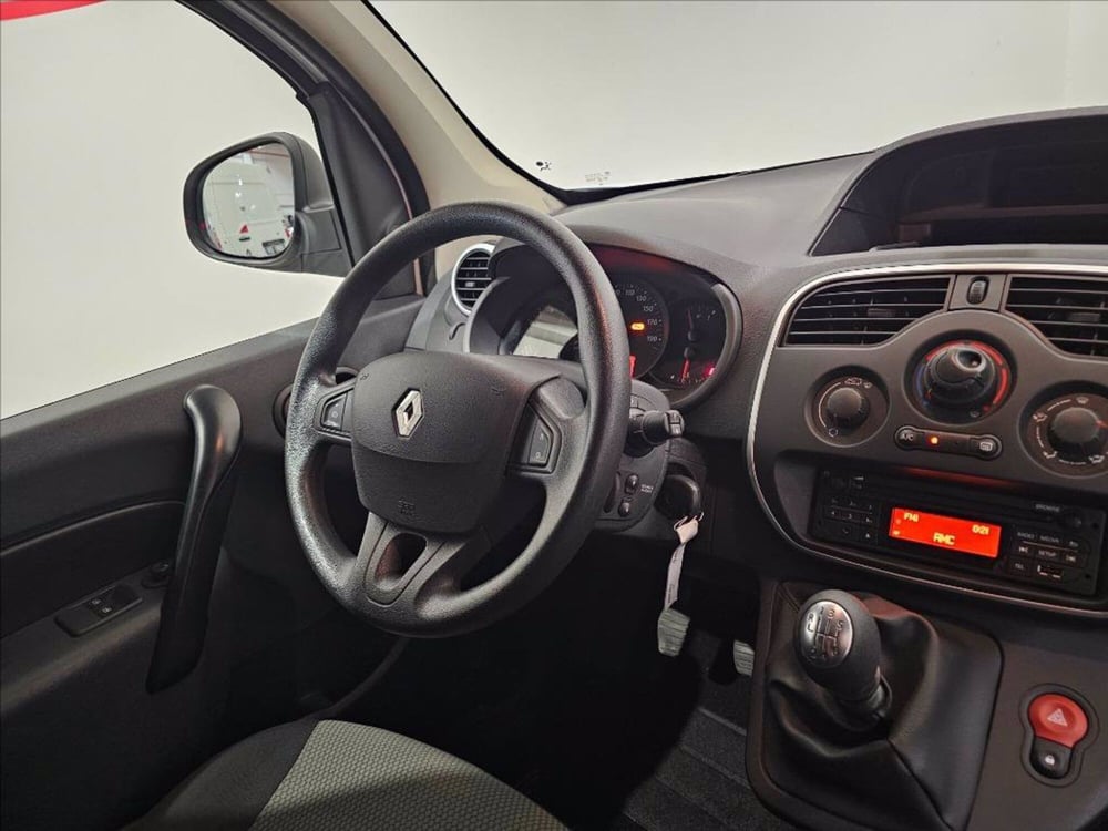 Renault Kangoo usata a Palermo (11)