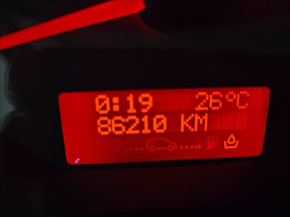 Renault Kangoo usata a Palermo (13)