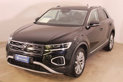 Volkswagen T-Roc 1.5 TSI ACT Style BlueMotion Technology del 2022 usata a Paruzzaro