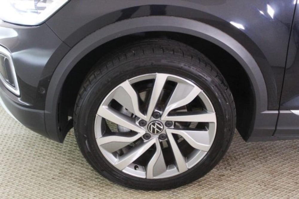 Volkswagen T-Roc usata a Novara (18)