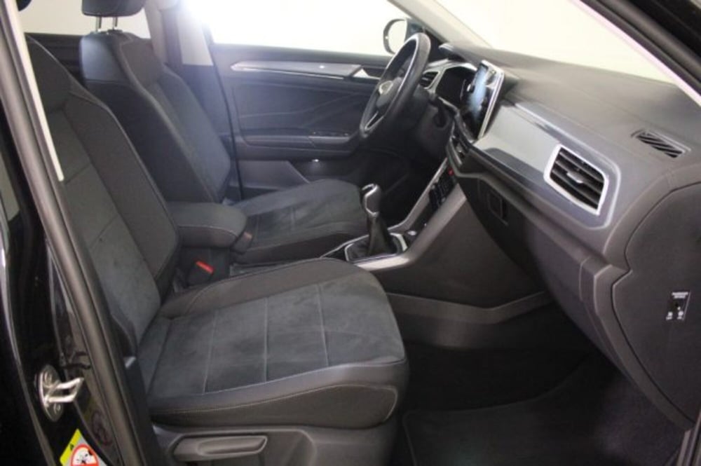 Volkswagen T-Roc usata a Novara (8)