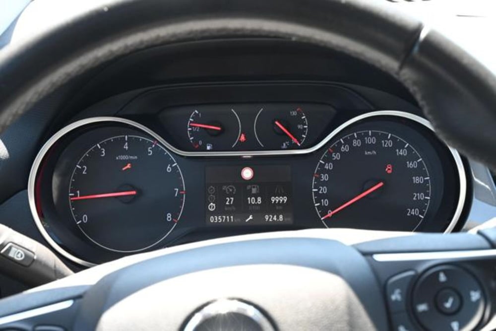 Opel Crossland usata a Torino (14)