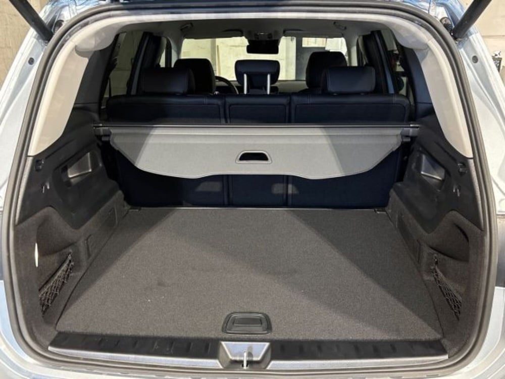 Mercedes-Benz GLB nuova a Bologna (7)