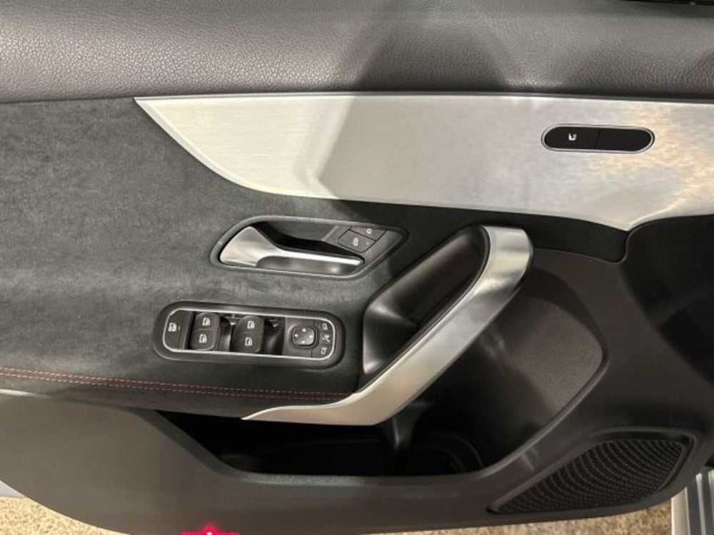 Mercedes-Benz Classe A Sedan nuova a Bologna (10)