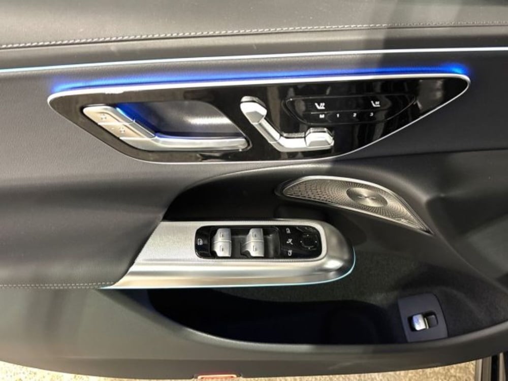 Mercedes-Benz Classe E Station Wagon nuova a Bologna (10)