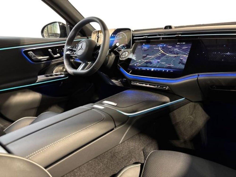 Mercedes-Benz Classe E Station Wagon nuova a Bologna (15)