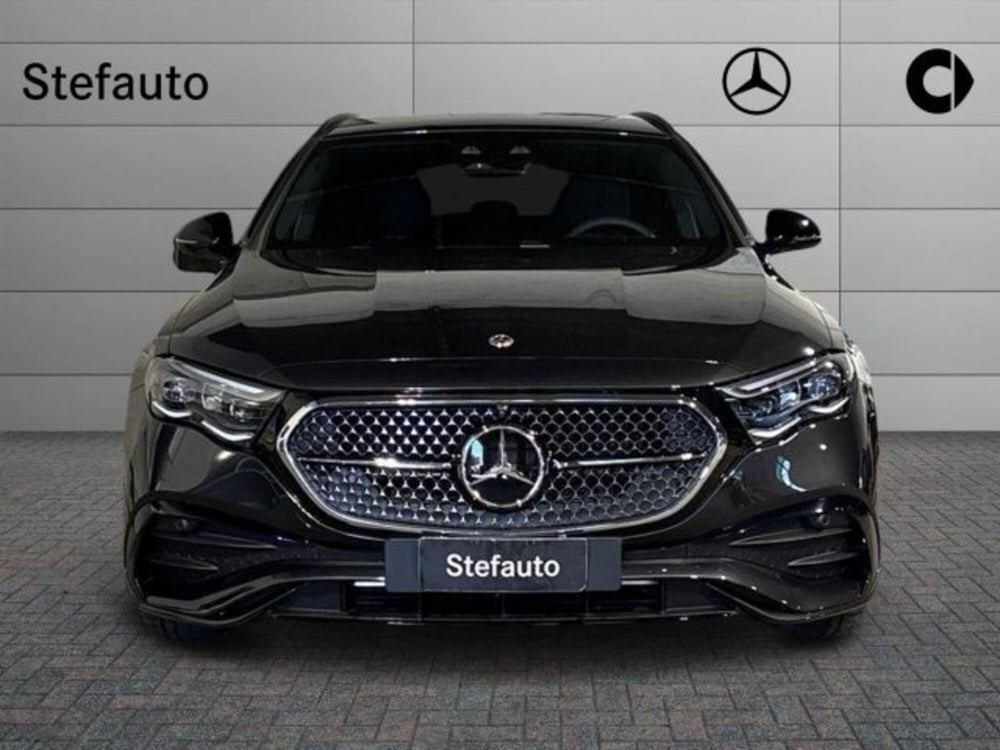 Mercedes-Benz Classe E Station Wagon nuova a Bologna (4)