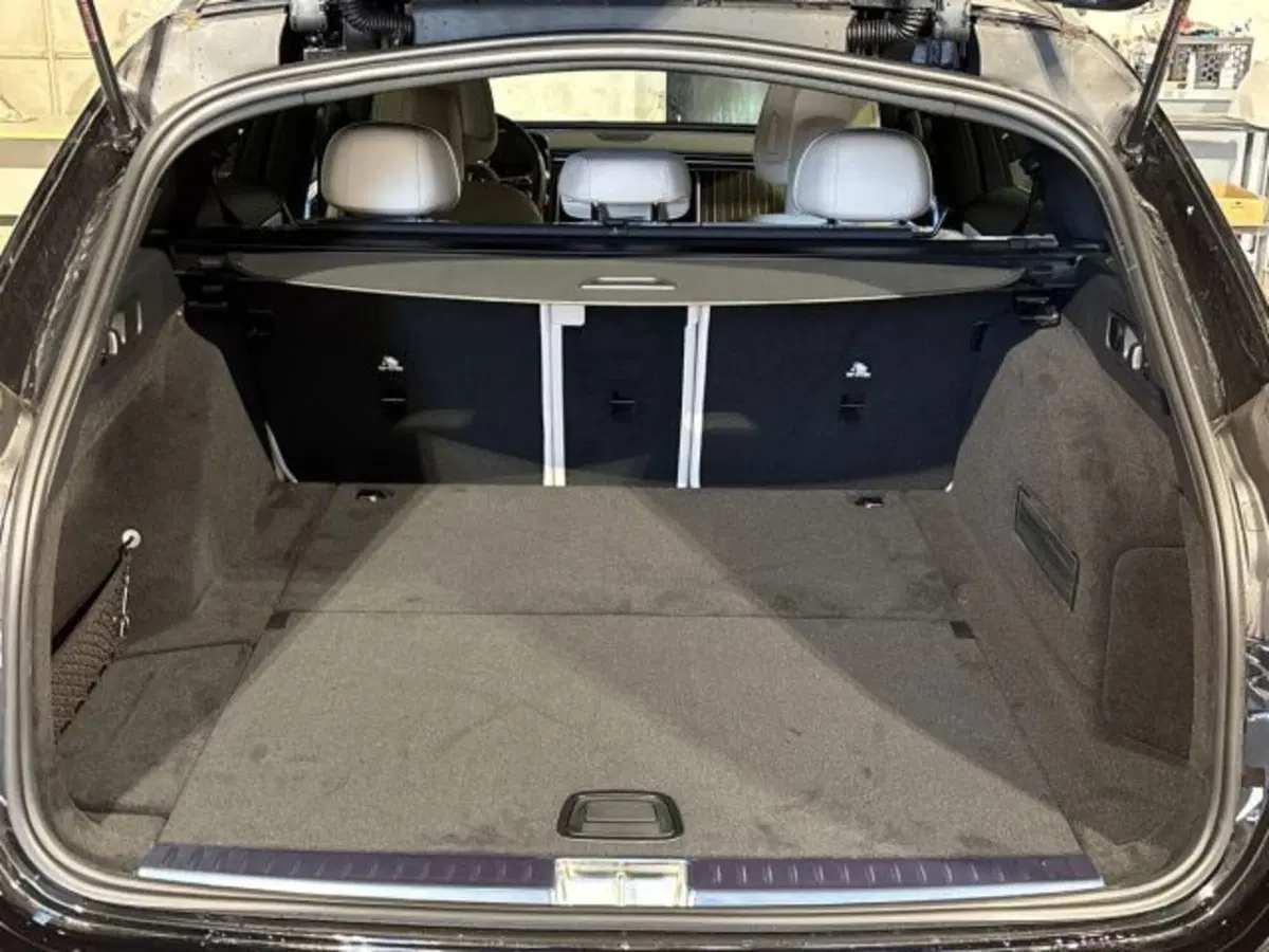 Mercedes-Benz Classe E Station Wagon nuova a Bologna (7)