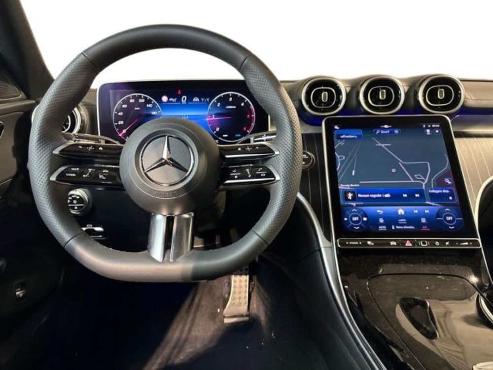 Mercedes-Benz Classe C nuova a Bologna (14)