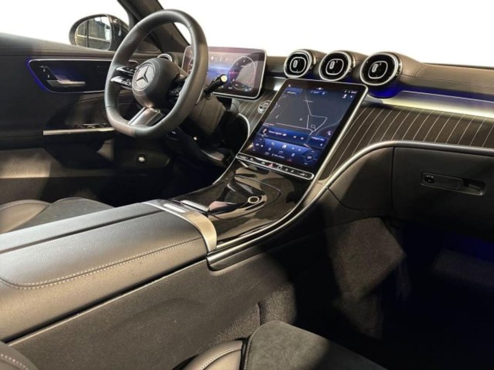 Mercedes-Benz Classe C nuova a Bologna (15)