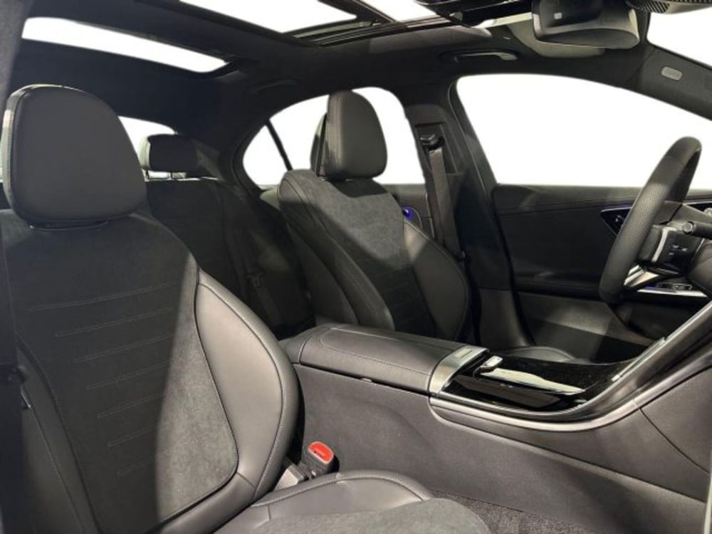 Mercedes-Benz Classe C nuova a Bologna (16)