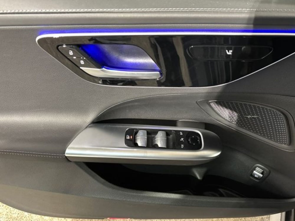 Mercedes-Benz Classe C Station Wagon nuova a Bologna (10)
