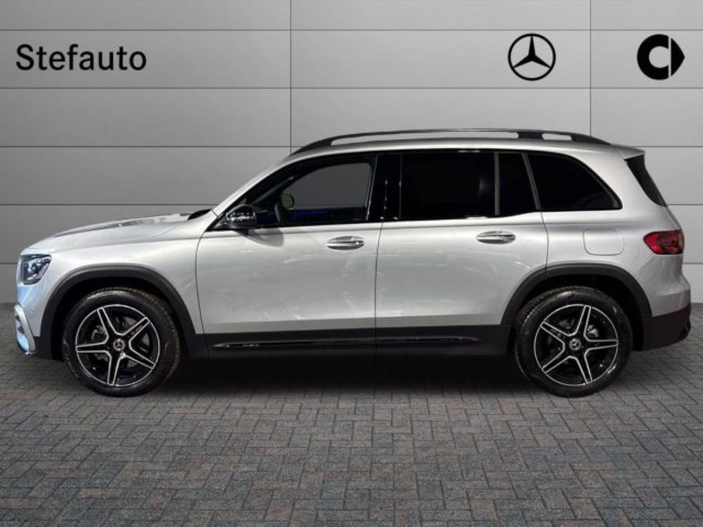 Mercedes-Benz GLB nuova a Bologna (3)