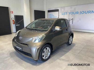Toyota iQ 1.0 Active del 2012 usata a Modugno