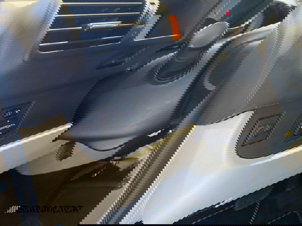 Toyota iQ usata a Bari (11)